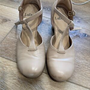 Laduca Women's Teresa 2.5” Heels